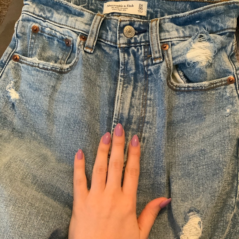 Abercrombie & Fitch Curve Love Ultra High Rise Ankle Straight Jean 24/00 R